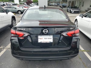2021 Nissan Versa SV Xtronic CVT 4x2