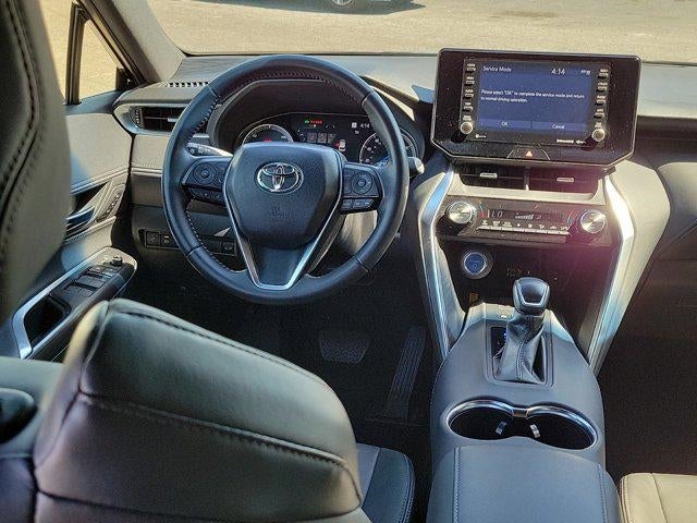 2022 Toyota Venza XLE XLE